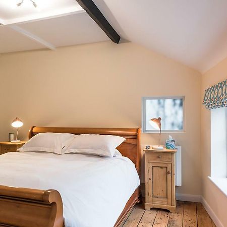 Luxury 3 Bed Flat In The Centre Of Woodstockアパートメント エクステリア 写真