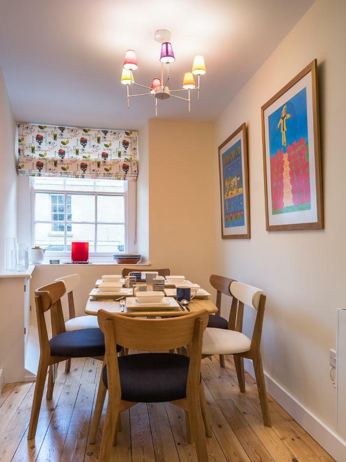 Luxury 3 Bed Flat In The Centre Of Woodstockアパートメント エクステリア 写真