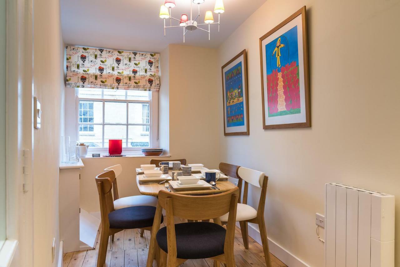 Luxury 3 Bed Flat In The Centre Of Woodstockアパートメント エクステリア 写真