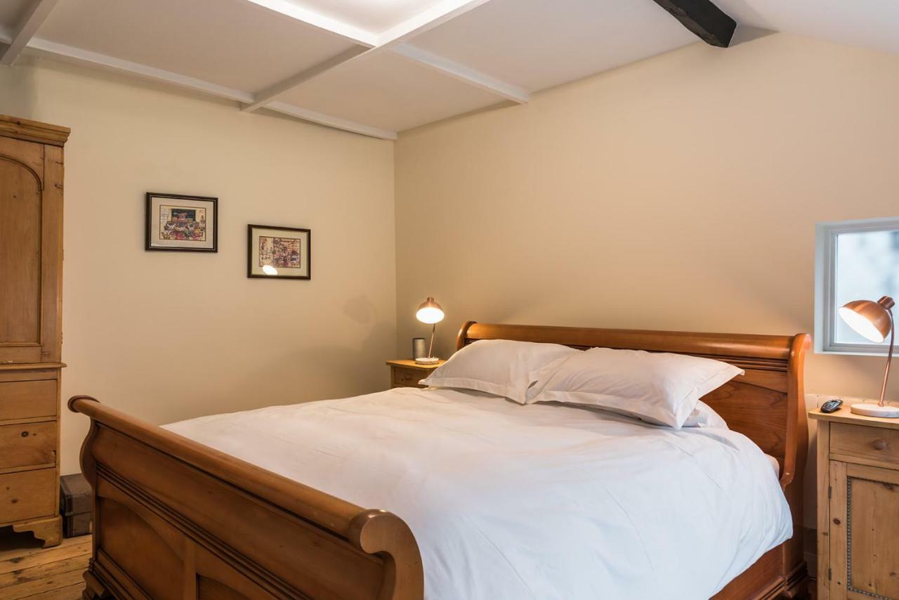 Luxury 3 Bed Flat In The Centre Of Woodstockアパートメント エクステリア 写真