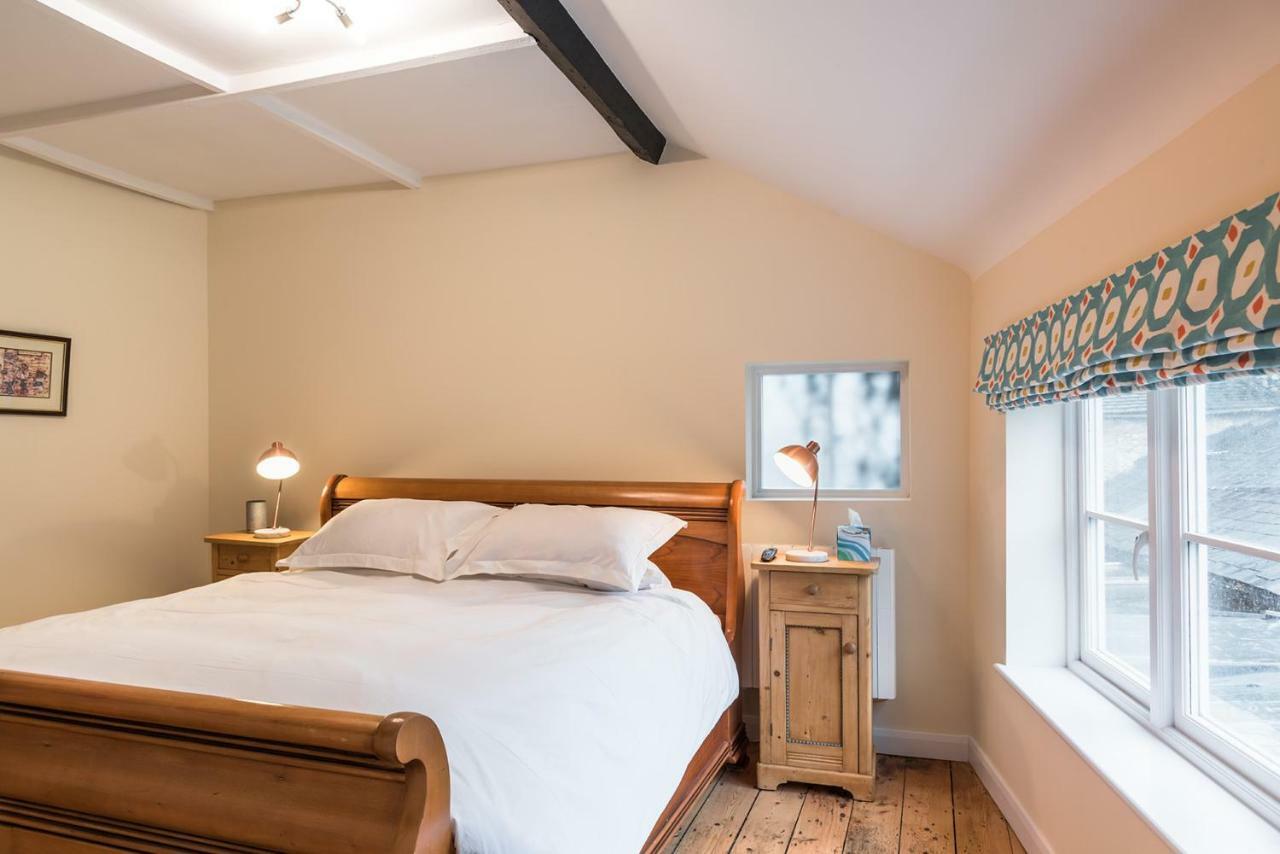 Luxury 3 Bed Flat In The Centre Of Woodstockアパートメント エクステリア 写真